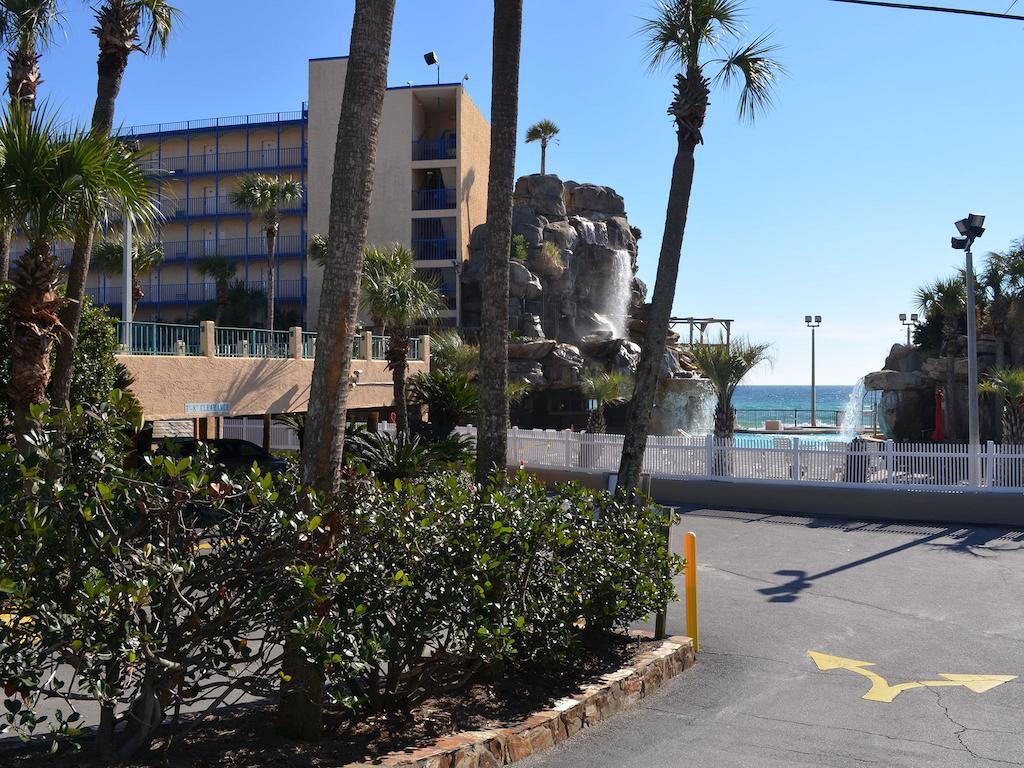 Days By Wyndham Panama Beach/ocean Front Panama City Beach