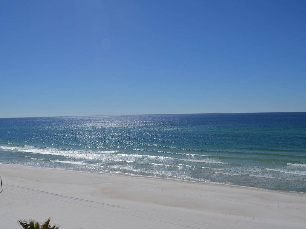 Motel Days By Wyndham Panama Beach/ocean Front
